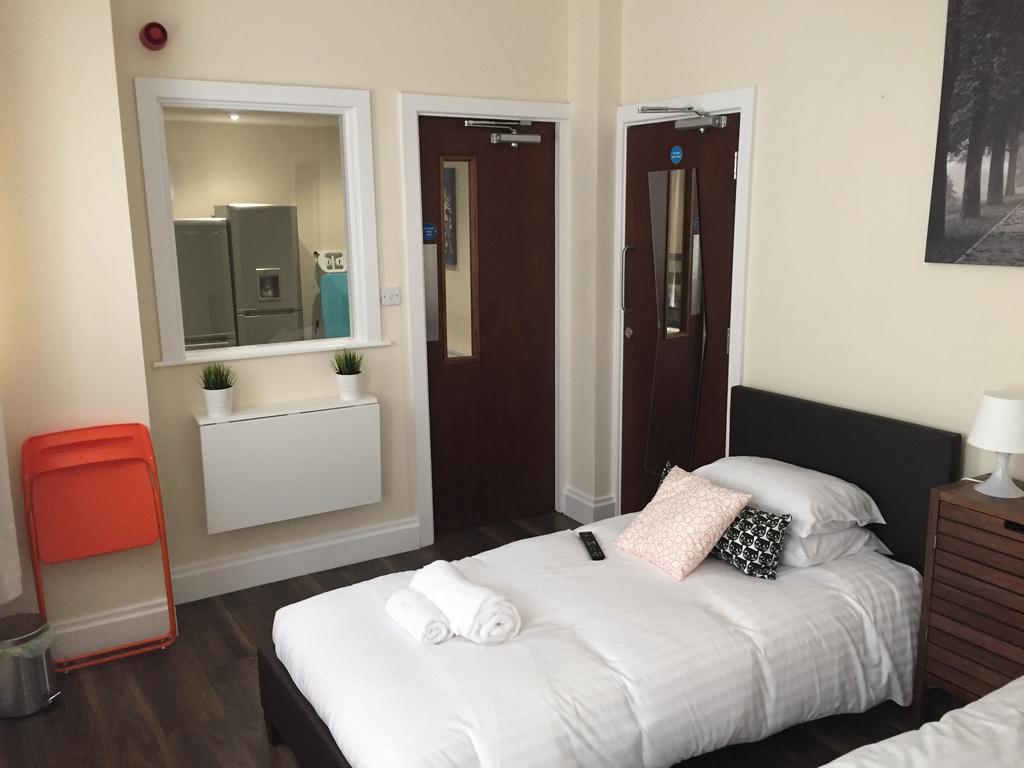 Casa Fresa Franks Serviced Accommodation Liverpool Esterno foto