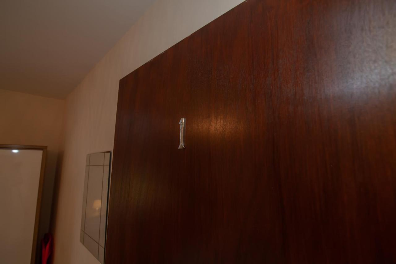 Casa Fresa Franks Serviced Accommodation Liverpool Esterno foto