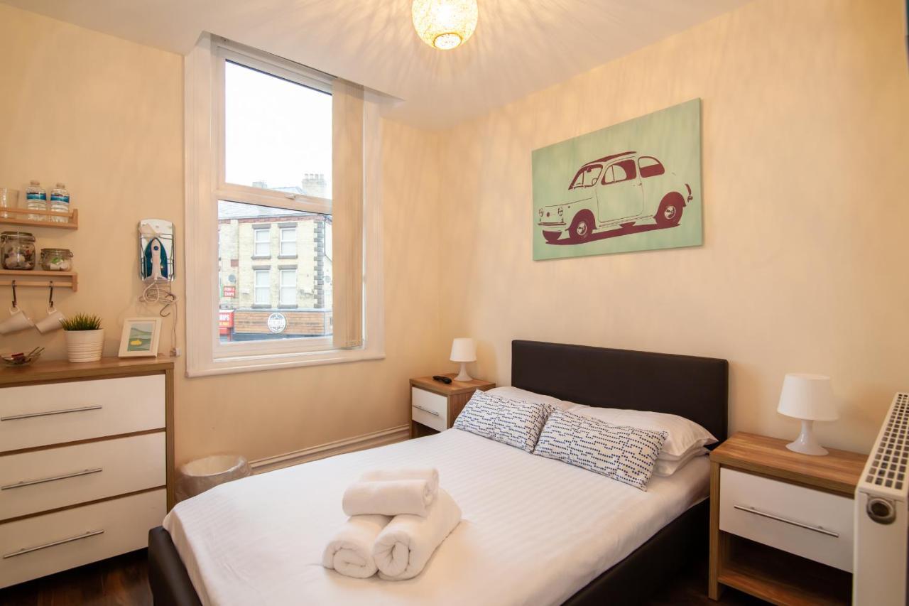 Casa Fresa Franks Serviced Accommodation Liverpool Esterno foto