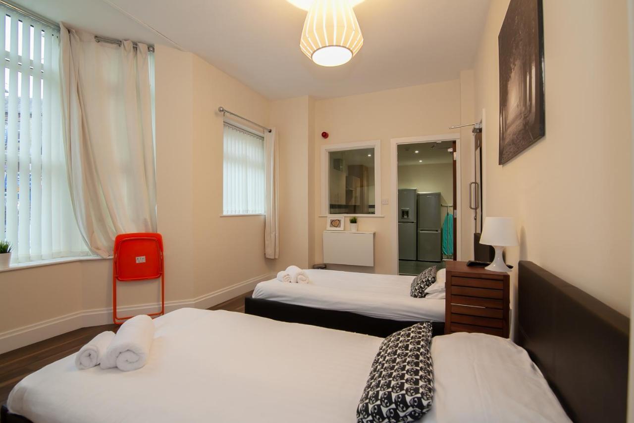 Casa Fresa Franks Serviced Accommodation Liverpool Esterno foto