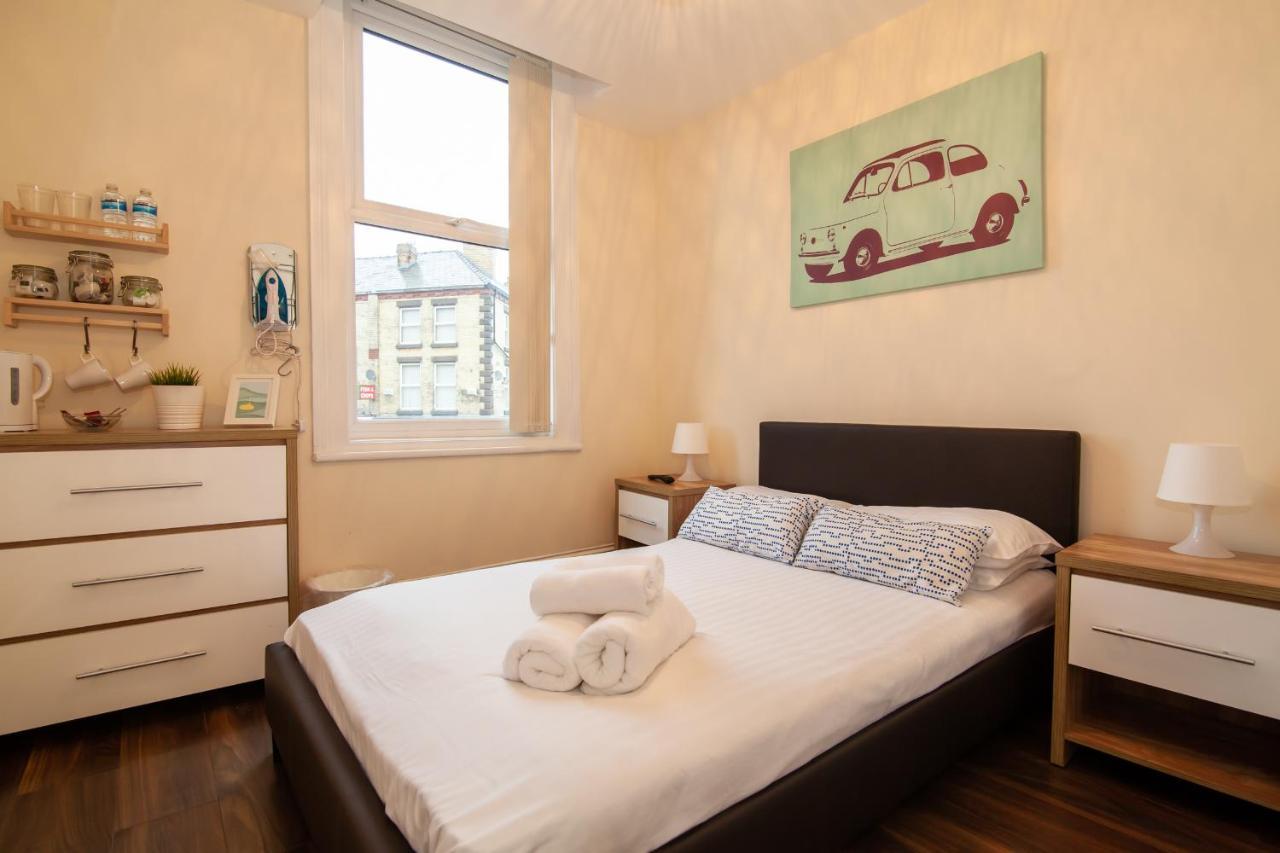 Casa Fresa Franks Serviced Accommodation Liverpool Esterno foto