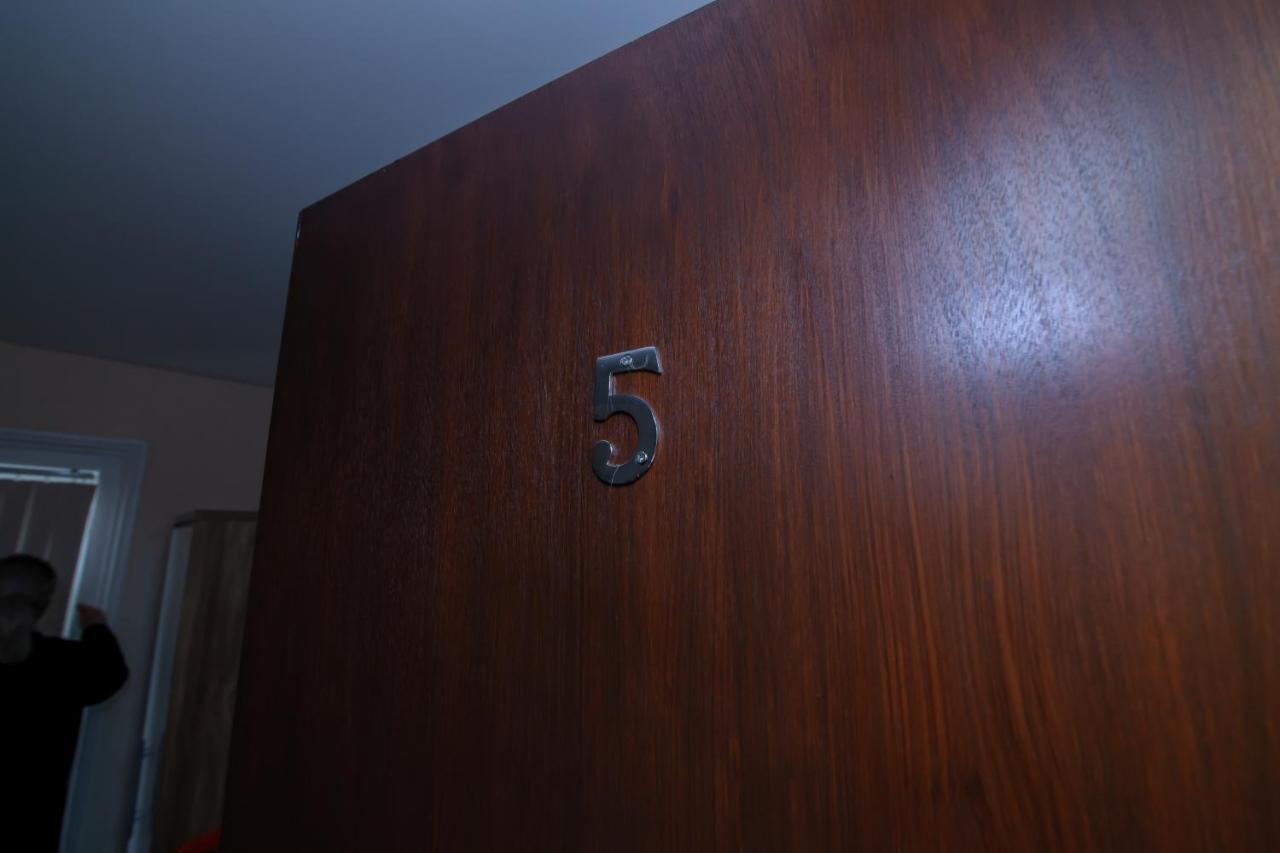 Casa Fresa Franks Serviced Accommodation Liverpool Esterno foto